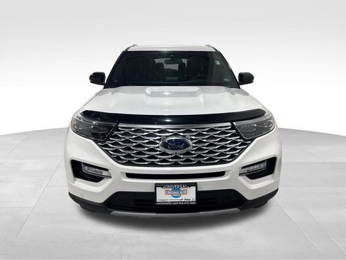 Used 2020 Ford Explorer Platinum w/ Premium Technology Package AWD/4WD image 12