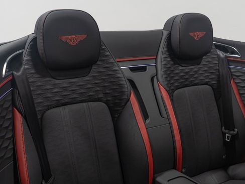 Used 2025 Bentley Continental GT Speed image 77