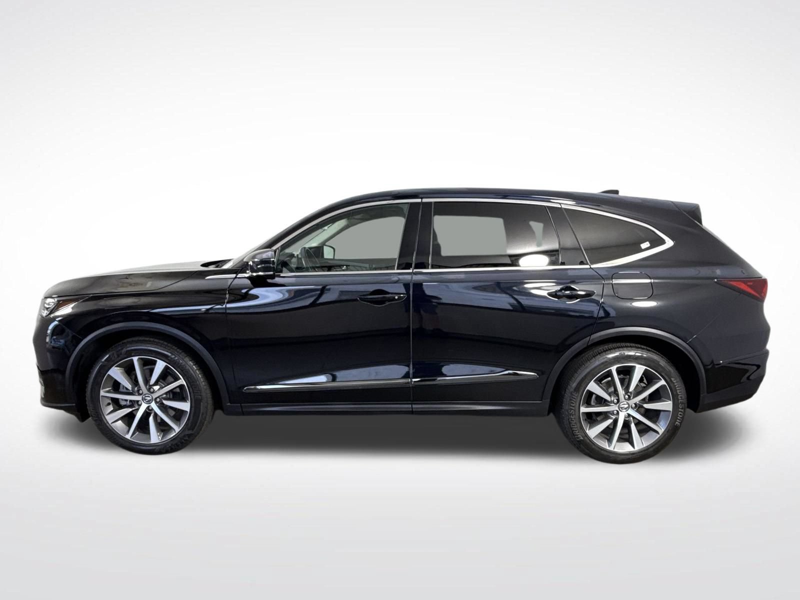 Certified 2025 Acura MDX w/ Technology Package FWD image 31