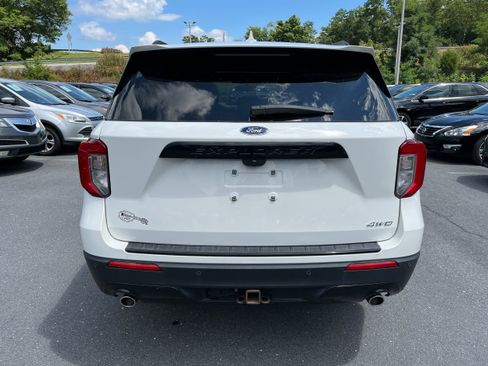 Certified 2022 Ford Explorer ST-Line w/ Class IV Trailer Tow Package AWD/4WD image 9