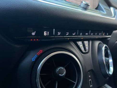 Used 2022 Chevrolet Blazer LT image 28