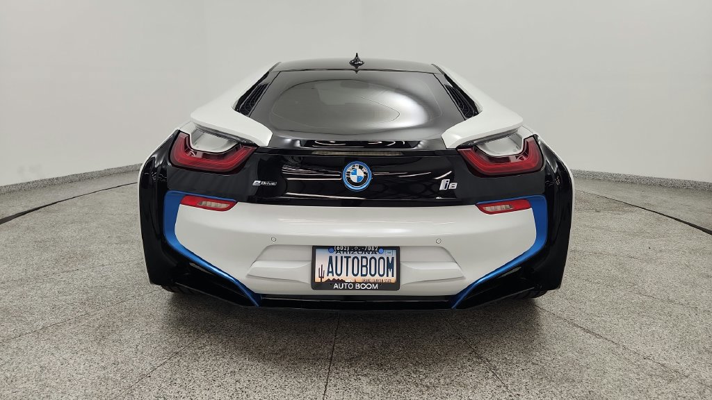 Used 2015 BMW i8 AWD/4WD image 34