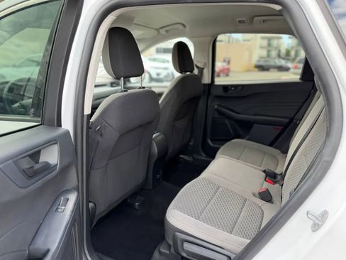 Used 2022 Ford Escape SE FWD image 27