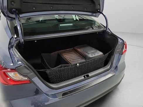New 2026 Toyota Camry SE w/ Convenience Package FWD image 7