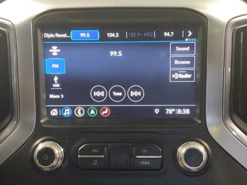 Used 2019 GMC Sierra 1500 SLT AWD/4WD image 25