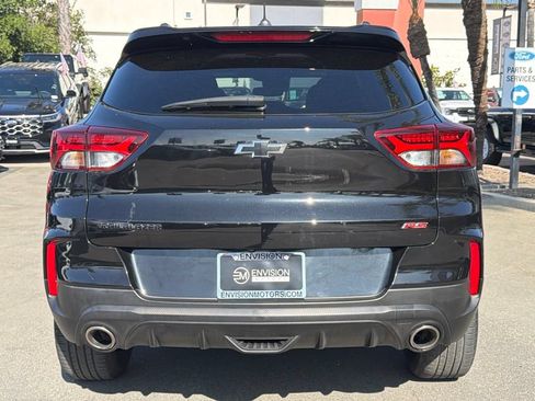 Used 2023 Chevrolet TrailBlazer RS FWD image 11
