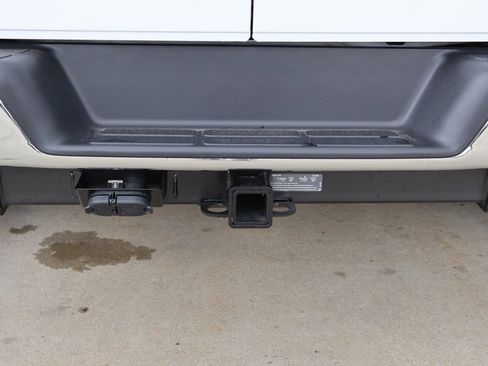 New 2025 GMC Savana 3500 Extended w/ Driver Convenience Package image 20