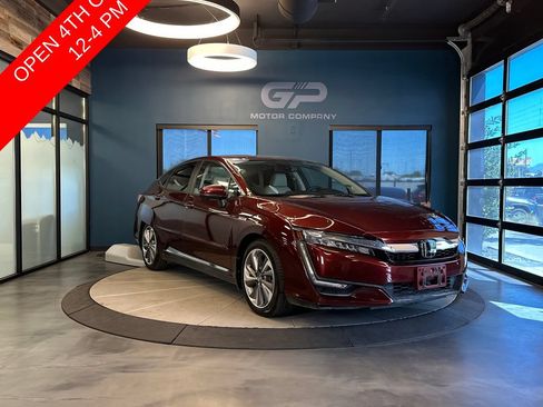 Used 2018 Honda Clarity Touring image 1