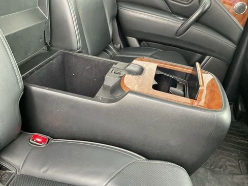 Used 2019 INFINITI QX80 Luxe w/ Proassist Package AWD/4WD image 18