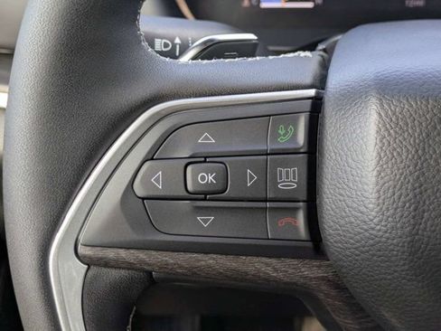 New 2026 Jeep Grand Cherokee L Limited w/ Luxury Tech Group II AWD/4WD image 28