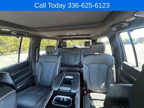 Used 2025 Jeep Grand Wagoneer L Series III w/ Rear Seat Video Group 1 AWD/4WD image 27