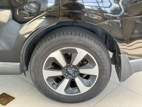 Used 2017 Subaru Forester 2.5i Premium w/ All-Weather Package AWD/4WD image 13