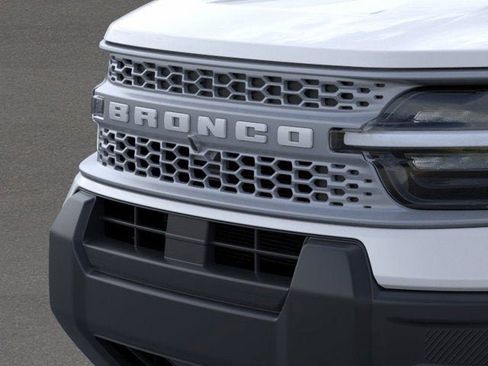 New 2026 Ford Bronco Sport Outer Banks AWD/4WD image 40