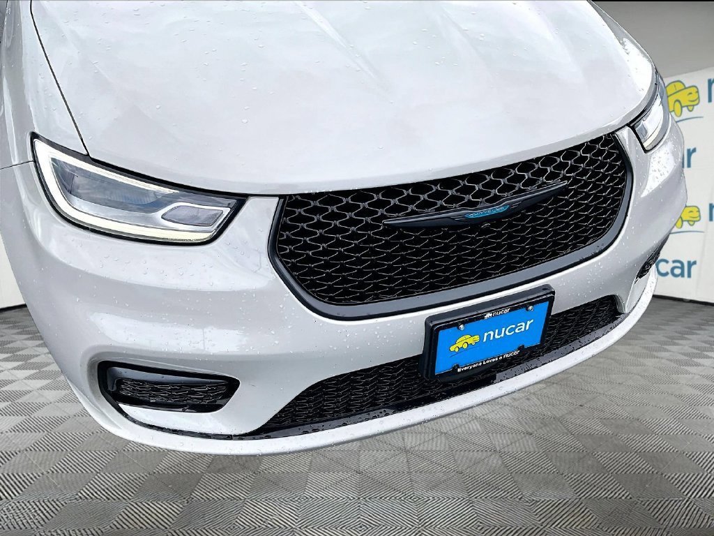 Used 2021 Chrysler Pacifica Touring w/ S Appearance Package FWD image 29
