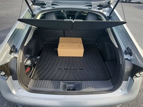 New 2026 Toyota Prius Plug-In Hybrid FWD image 27