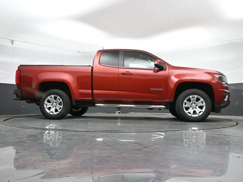 Used 2016 Chevrolet Colorado LT w/ LT Convenience Package RWD image 38