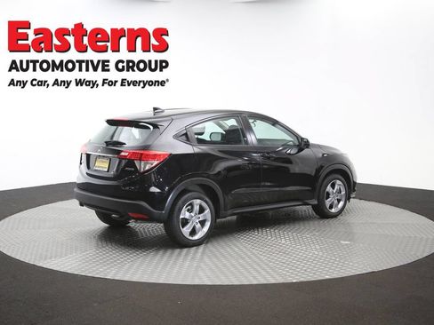 Used 2021 Honda HR-V LX image 39