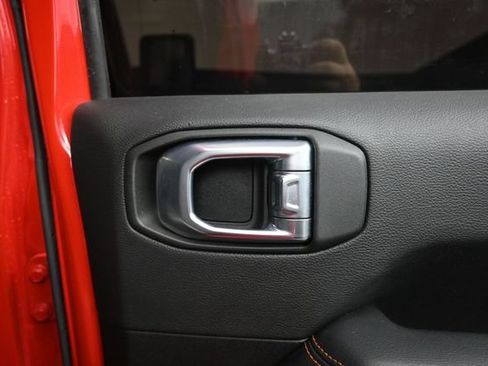 Used 2021 Jeep Gladiator Mojave AWD/4WD image 48