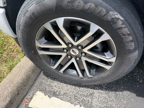 Used 2023 Ford F150 XL w/ STX Appearance Package RWD image 6