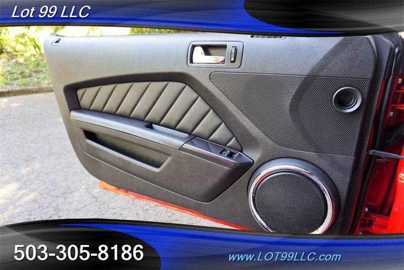 Used 2013 Ford Mustang GT Premium w/ GT Track Pkg RWD image 19