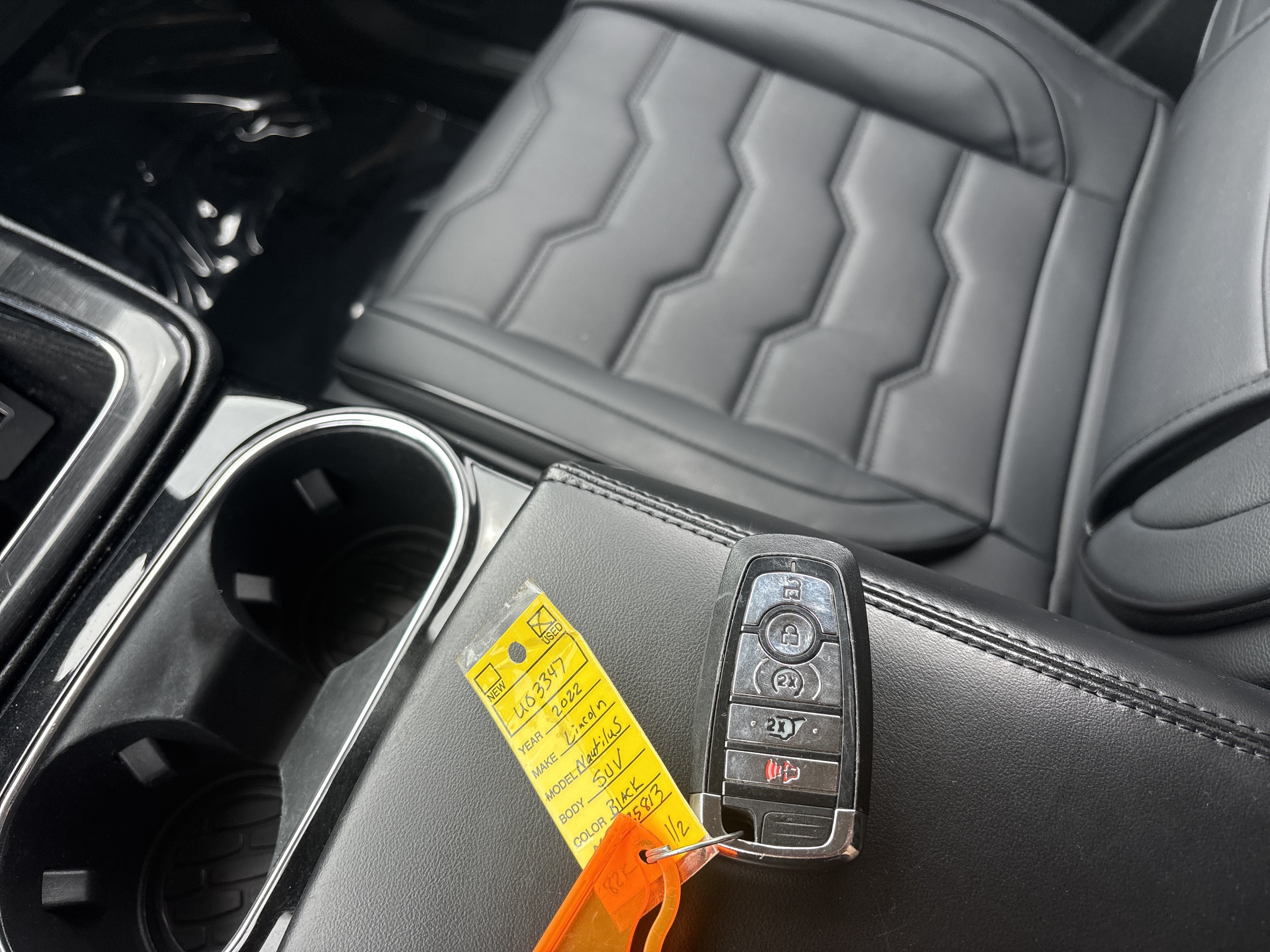 Used 2022 Lincoln Nautilus AWD image 30