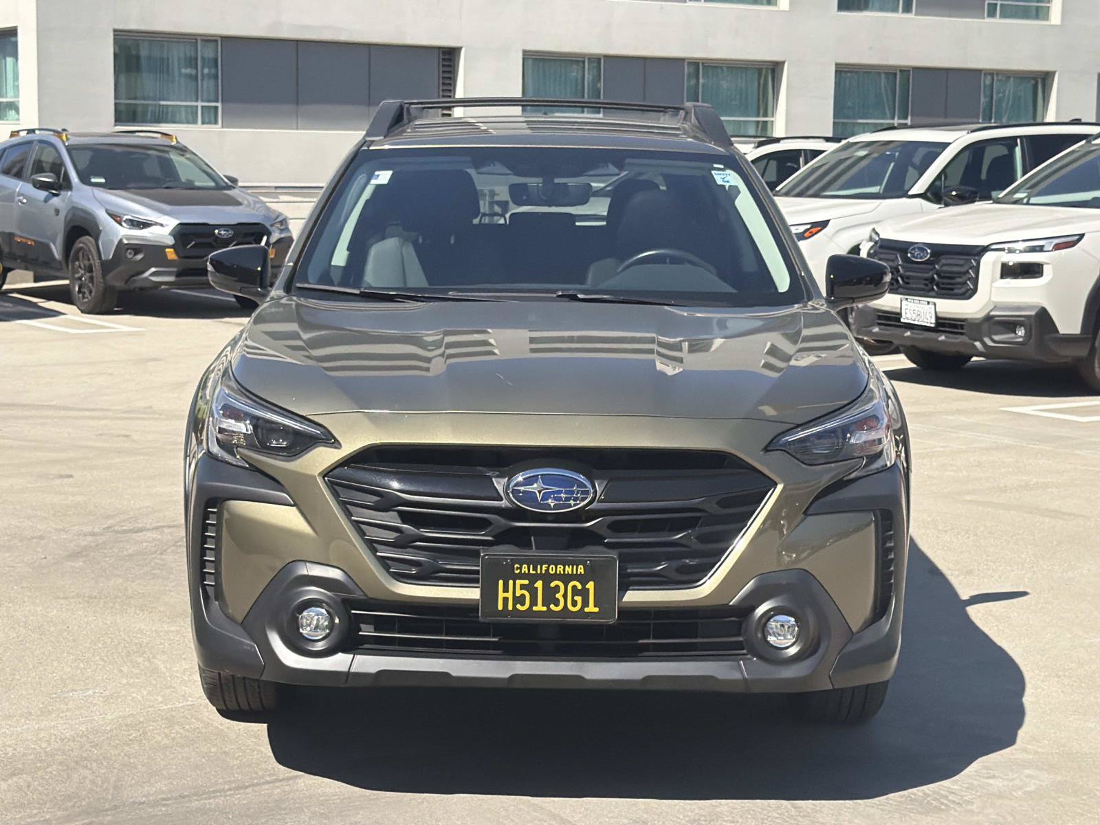 Certified 2024 Subaru Outback Onyx Edition XT AWD/4WD image 2