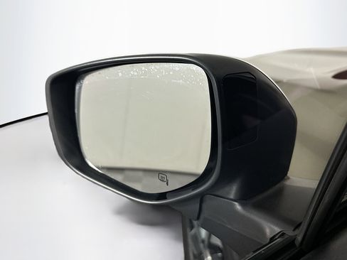 Used 2021 Subaru Outback Touring XT AWD/4WD image 16