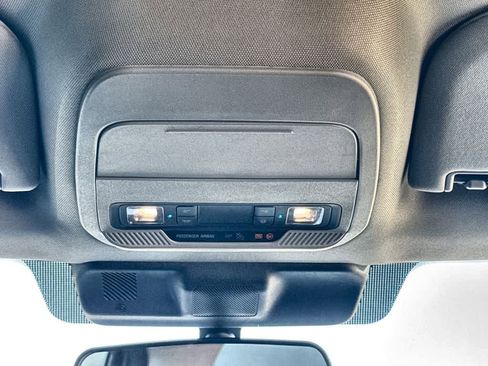 Used 2025 Ford F250 XLT image 21