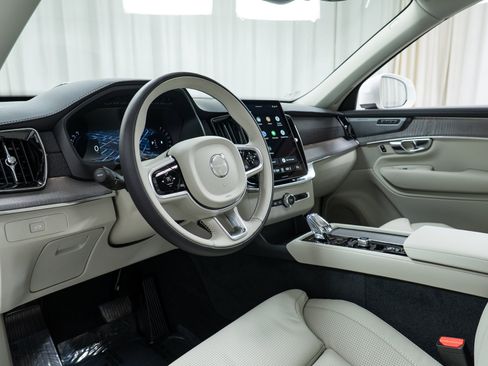 New 2026 Volvo XC90 B6 Ultra image 12