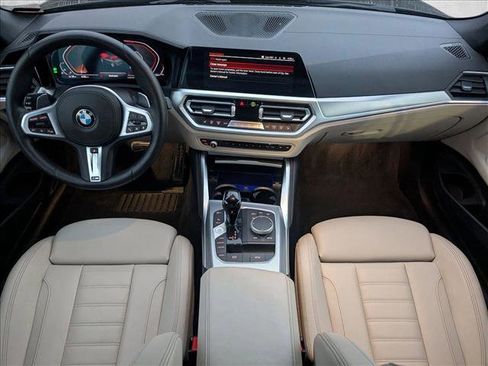 Used 2023 BMW 430i Convertible w/ M Sport Package image 16