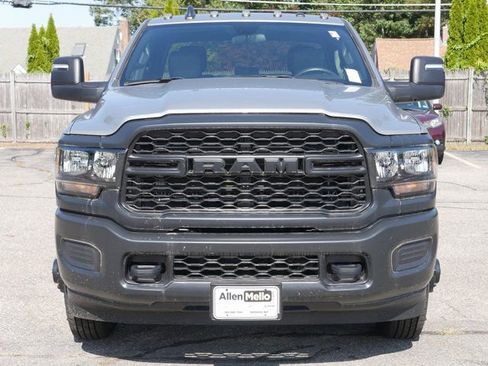 New 2023 RAM 3500 Tradesman image 3