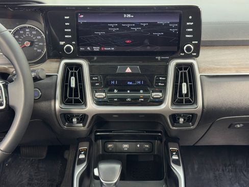 Used 2021 Kia Sorento EX w/ EX AWD X-Line Package image 22