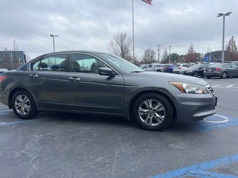 Used 2012 Honda Accord LX image 4