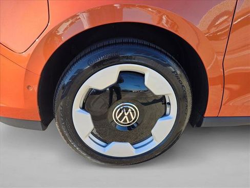 Used 2025 Volkswagen ID. Buzz Pro S Plus image 21