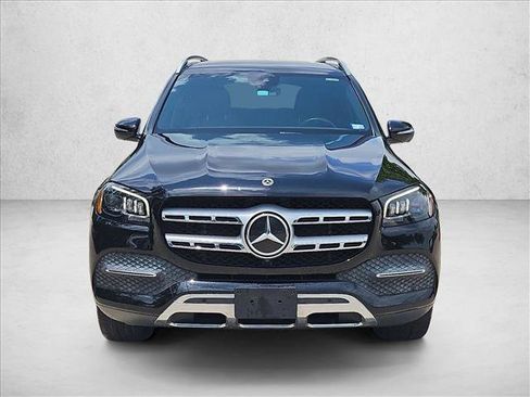 Used 2022 Mercedes-Benz GLS 450 4MATIC image 2
