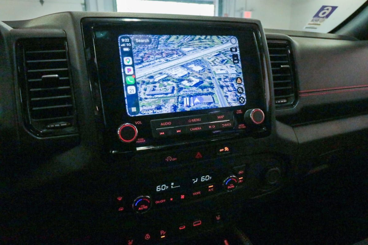 Used 2023 Nissan Frontier Pro-X w/ Pro Convenience Package RWD image 12