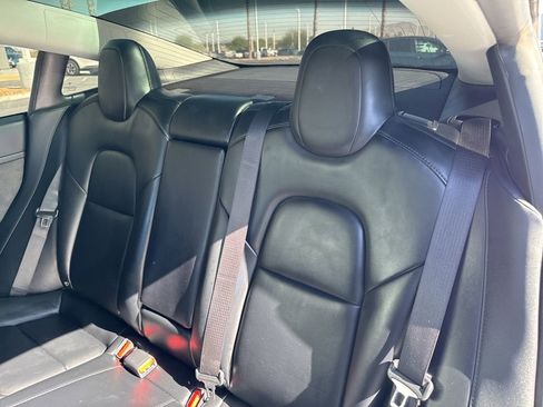 Used 2020 Tesla Model 3 Standard Range Plus image 16