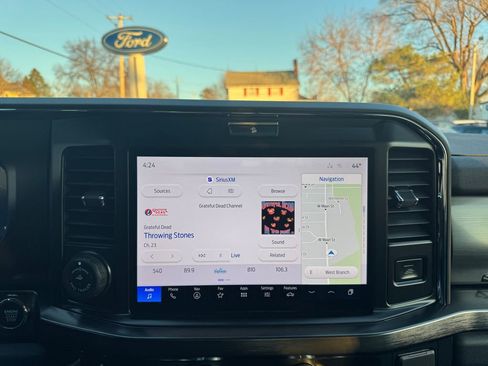 New 2026 Ford F350 Lariat w/ Lariat Premium Package image 36