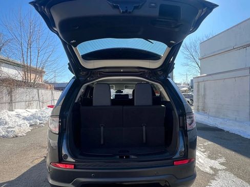 Used 2021 Land Rover Discovery Sport SE image 10