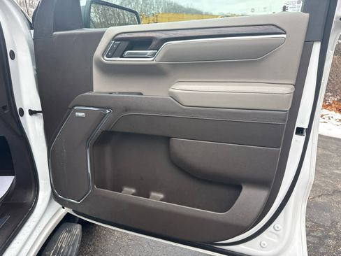 Used 2024 GMC Sierra 1500 SLT w/ SLT Premium Plus Package image 26