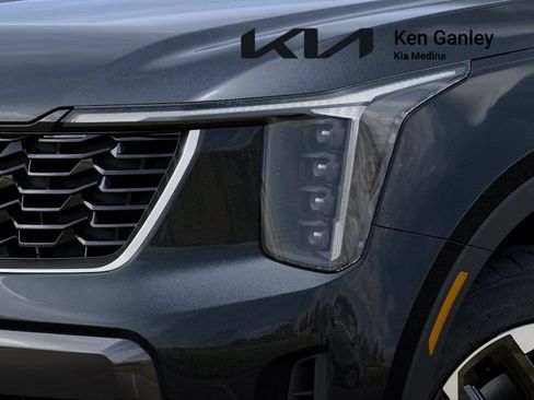 New 2026 Kia Sorento S w/ S Panoramic Sunroof Package AWD/4WD image 10
