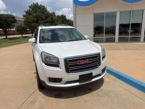 Used 2016 GMC Acadia SLT w/ Open Road Package FWD image 3