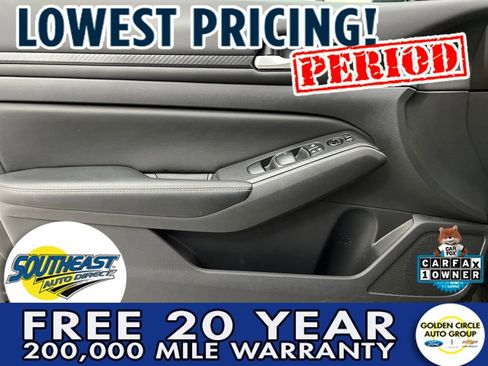 Used 2025 Nissan Altima 2.5 SV image 11