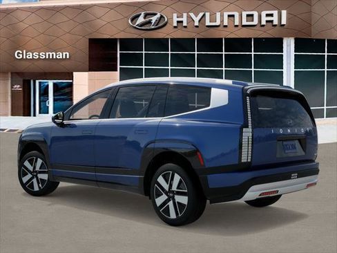 New 2026 Hyundai Ioniq 9 SEL image 5