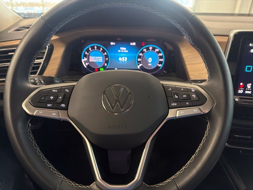 Used 2024 Volkswagen Atlas SE AWD/4WD image 83