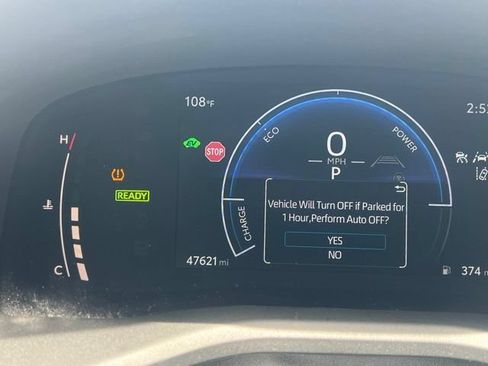 Used 2025 Toyota Camry LE FWD image 9