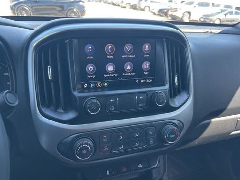 Used 2020 Chevrolet Colorado LT w/ LT Convenience Package image 11