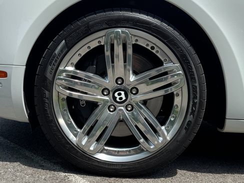 Used 2013 Bentley Mulsanne w/ Rear Entertainment Pkg image 94