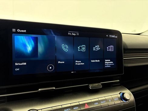 Used 2025 Hyundai Kona SE FWD image 27