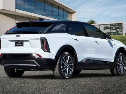 New 2026 Cadillac Optiq Sport 1 w/ LPO, Floor Liner Package